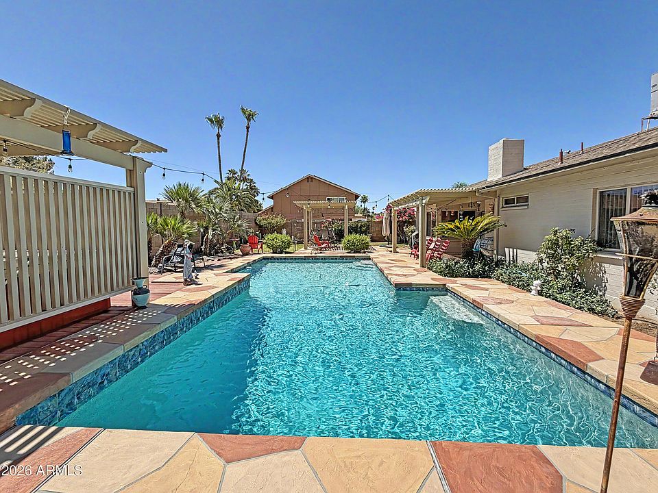1st image of 10413 N 46TH Avenue