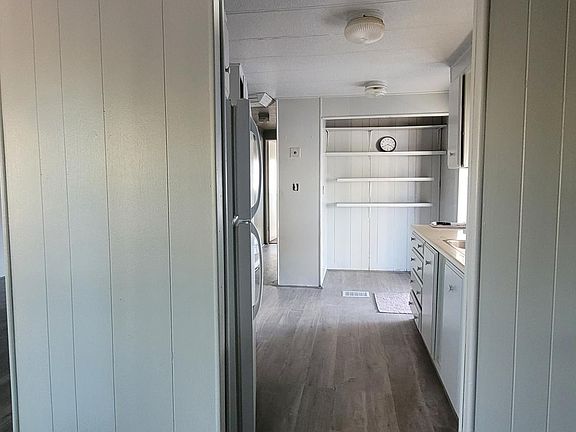 5th image of 5563 E Alder Ave