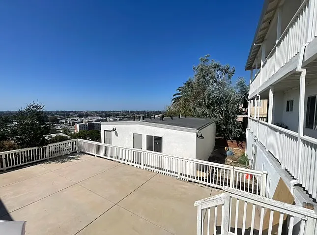 2 bed, 787 sqft, $2,850 — Photo 1