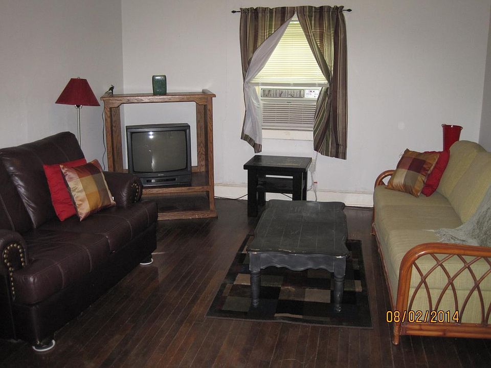 Cozy, comfortable living room