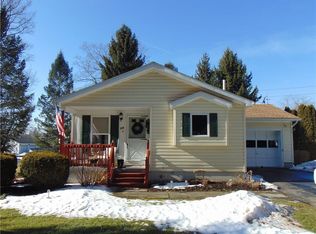 18 Spruce Acres, Penn Yan, NY 14527