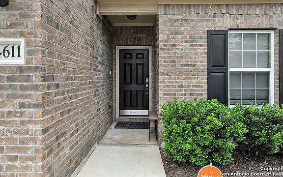 3rd image of 4611 Le Villas