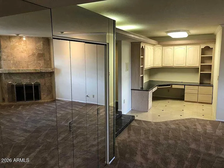 4800 E Mountain View Rd — Photo 12