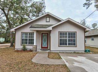 102 E J Stringer Rd, Crawfordville, FL 32327