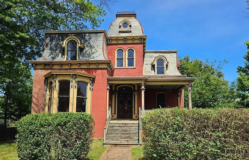 1st image of 1020 Harrison St