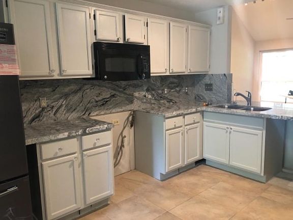 2nd image of 5919 Angel Falls Ln