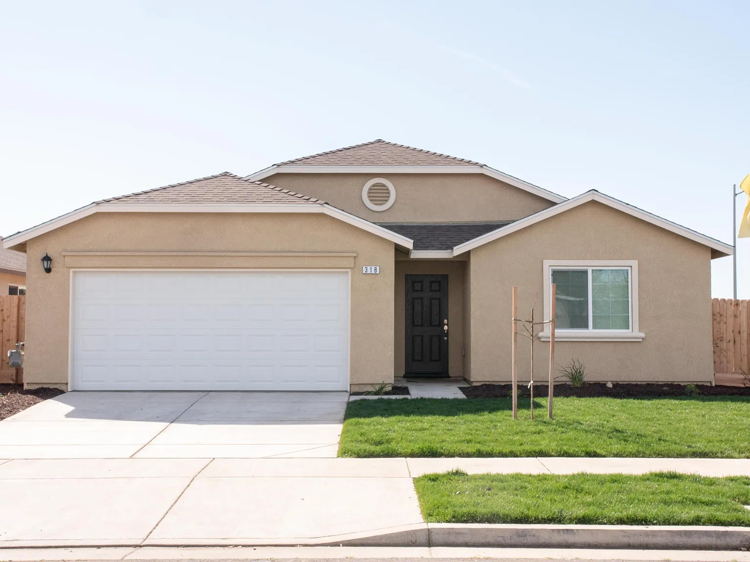 318 Rhianon Dr photo 1