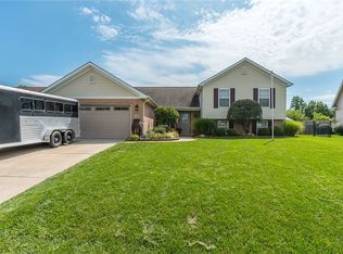 165 Hampton Pl, Troy, OH 45373