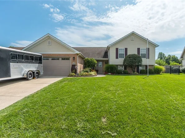 165 Hampton Pl, Troy, OH 45373