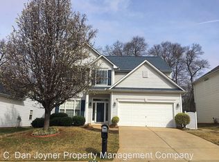 105 Ripton Ct, Greer, SC 29650