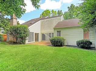 14410 Locke Ln, Houston, TX 77077