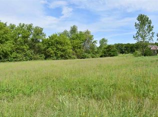 13062 Deer Xing, Roscoe, IL 61073