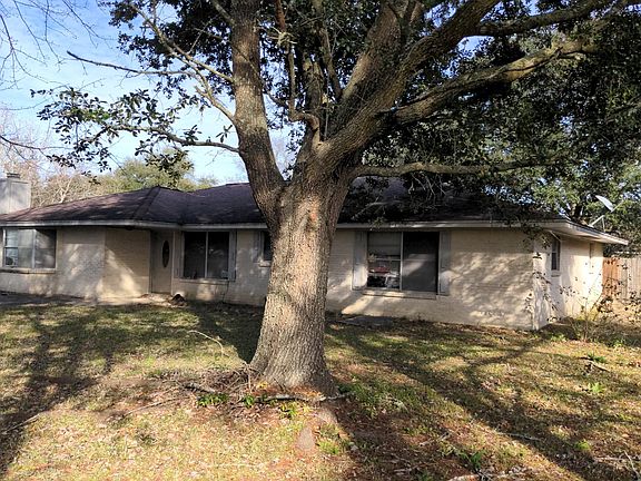 2nd image of 1207 S Kansas Ave