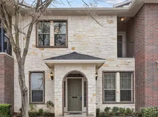 207 Forest (pvt) Dr, College Station, TX 77840