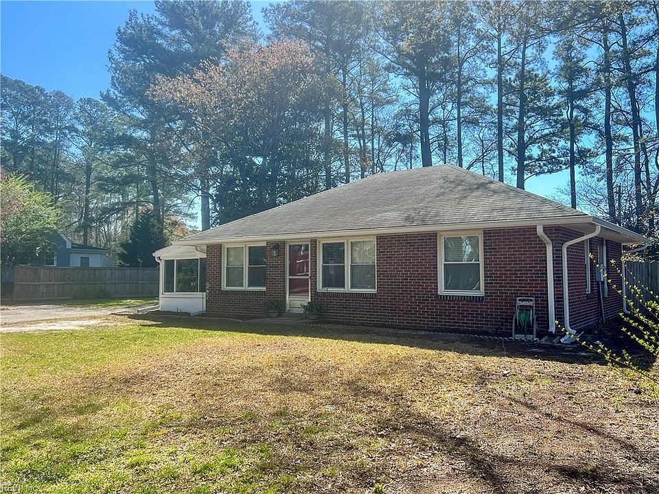 1st image of 113 Causeway Drive