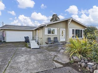 26 E 3rd St, Lowell, OR 97452