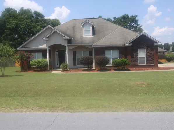 314 Summertime Pkwy, Deatsville, AL 36022