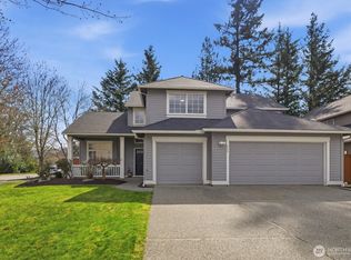 565 SE 9th St, North Bend, WA 98045