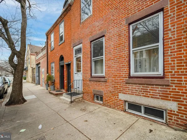 437 Brown St, Philadelphia, PA 19123
