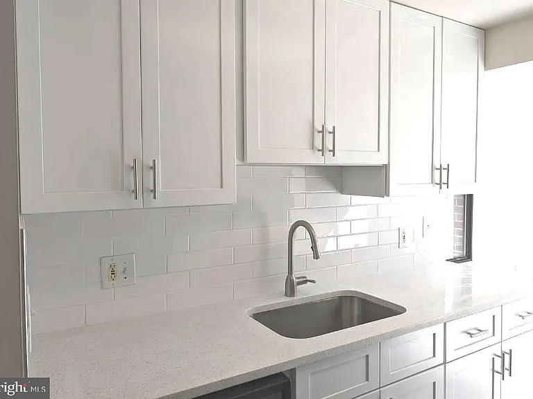 18001 Chalet Dr #19202 — Photo 3