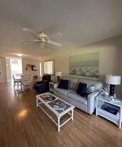 740 Lake Orchid Cir #109 — Photo 13