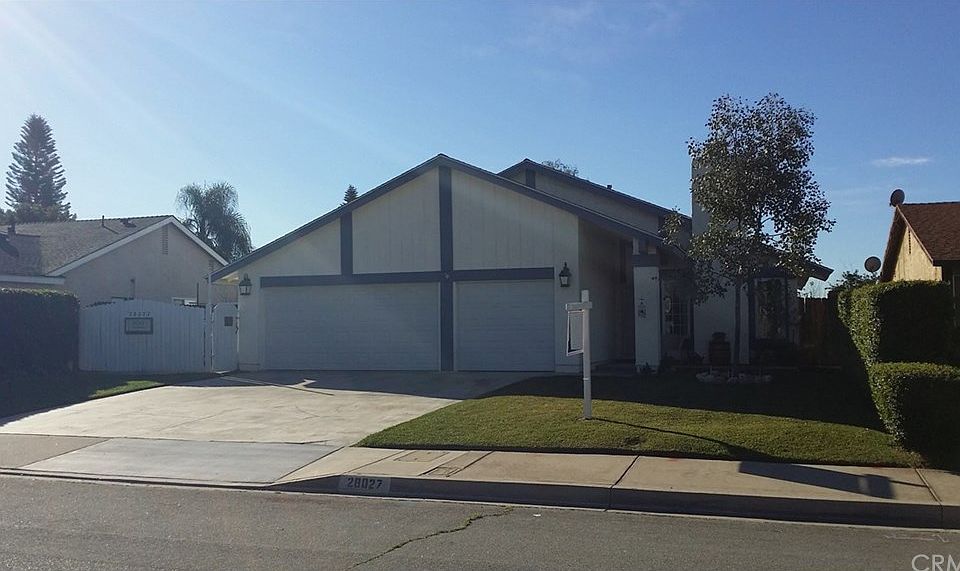 1st image of 28027 Clifton Ave