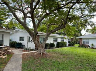 821 Courtington Ln #2, Fort Myers, FL 33919