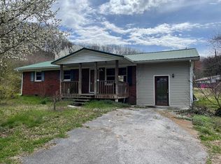 1010 Jarvis Rd, Rogersville, TN 37857