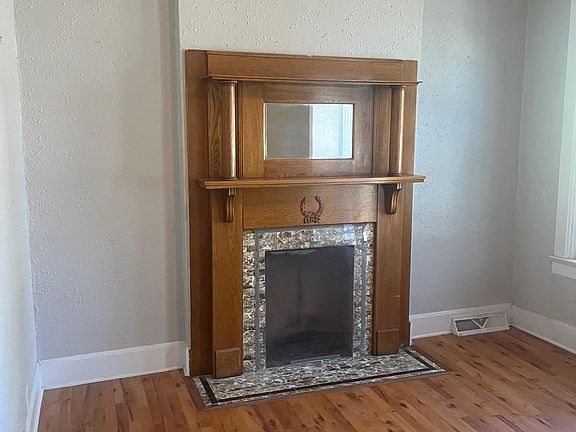 3rd image of 642 N Elati St