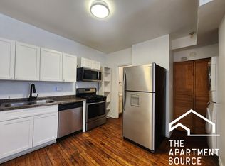 1016 W Cullerton St APT 1R, Chicago, IL 60608