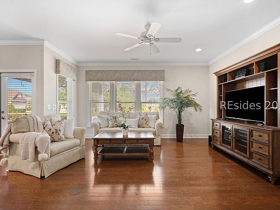 2nd image of 357 Bluff Point Ln