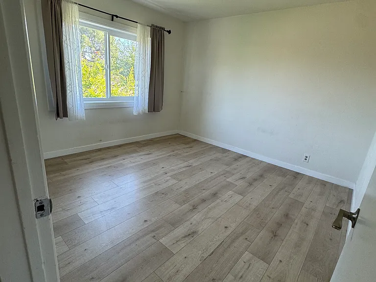 505 S Lake St #3 — Photo 7