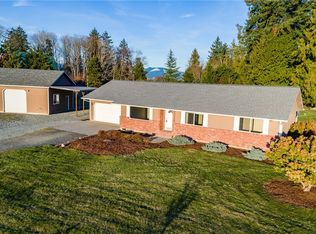 21603 Happy Valley Rd, Stanwood, WA 98292