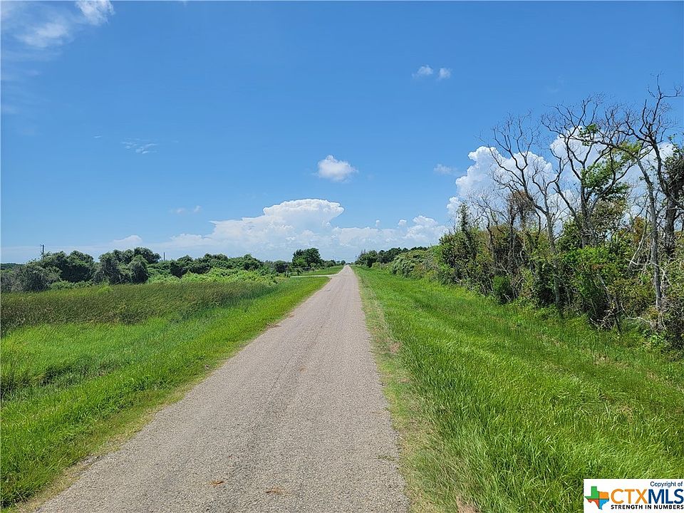 2nd image of 1351 Wittnebert Rd