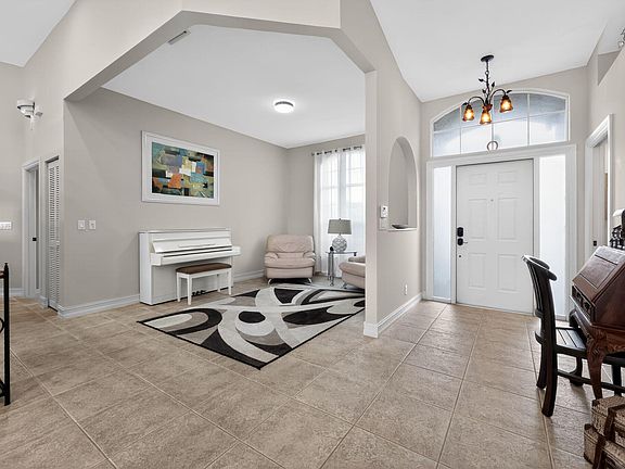 4th image of 12301 Cabot Court
