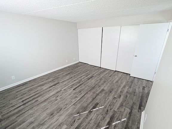 4th image of 318 Southwind Dr APT 31