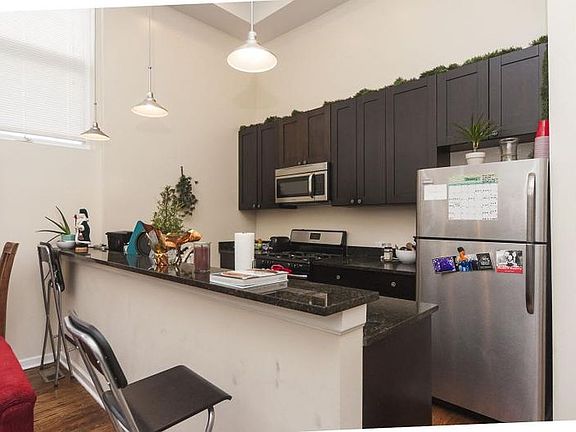 2nd image of 1657 N Campbell Ave APT 1F