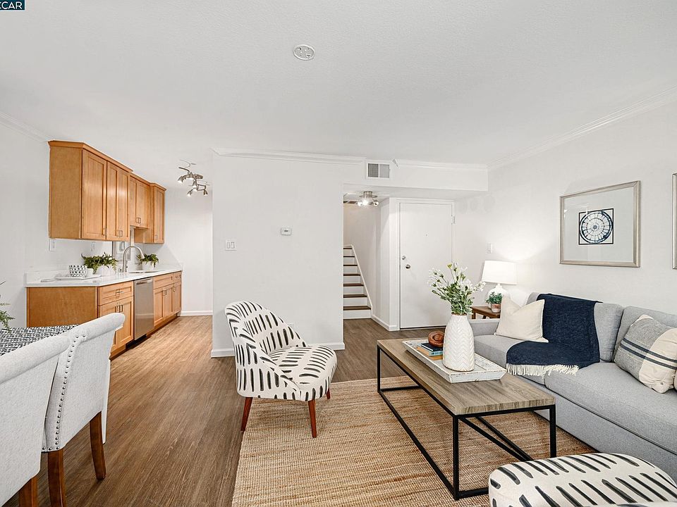 1st image of 2724 Oak Rd APT 92
