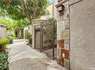 21901 Lassen St UNIT 121, Chatsworth, CA 91311