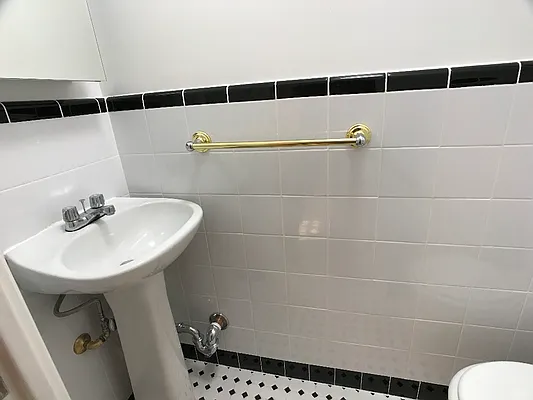 Rented by Sovereign Realty NYC | media 8