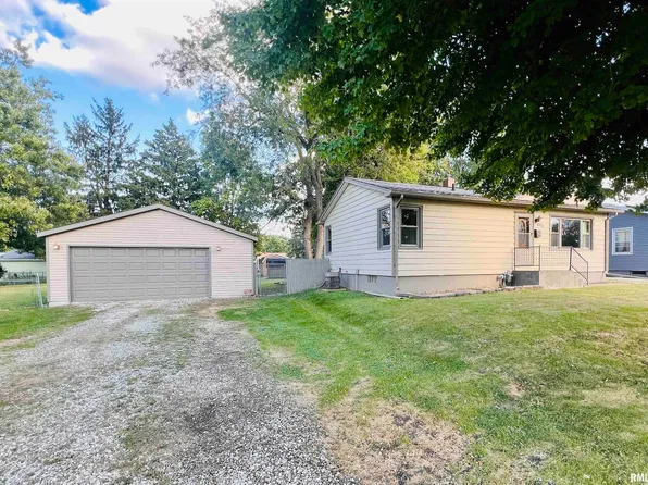 895 S Whitesboro St, Galesburg, IL 61401