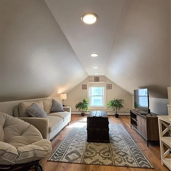 45 Cottage St #2 — Photo 5