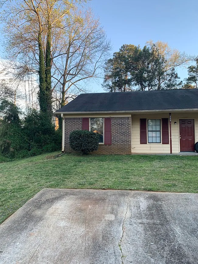 2 bed, 1092 sqft, $1,599 — Photo 3