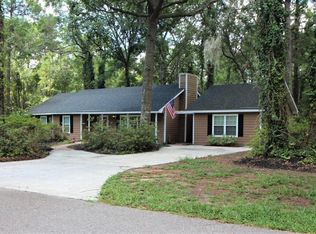 5 Walnut Hill St, Beaufort, SC 29907