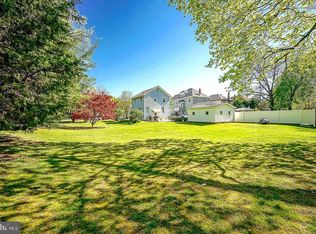 20 Princeton Dr, Glassboro, NJ 08028