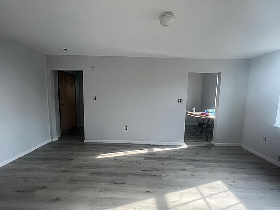 5th image of 5801 N 16th St #1B