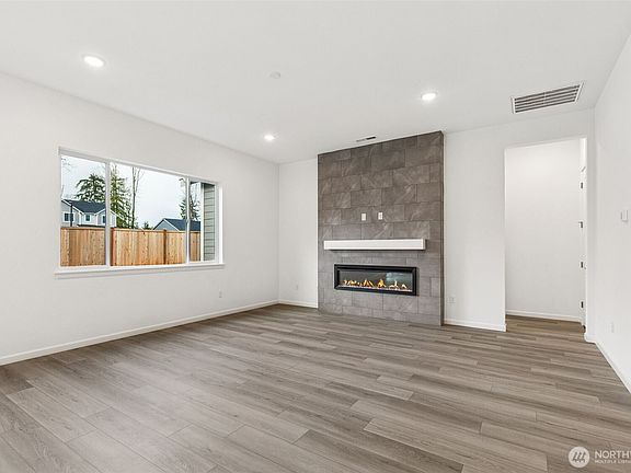 3rd image of 324 N 55th Street #32
