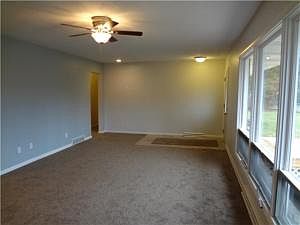 3rd image of 791 Saratoga Ave