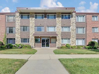10210 Washington Ave APT 211, Oak Lawn, IL, 60453