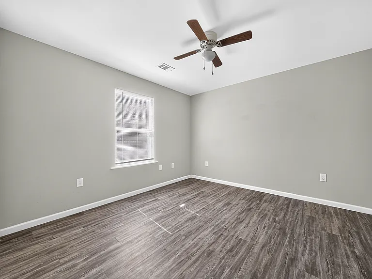 213 Rie Ct — Photo 20